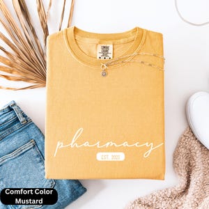 Personalized Pharmacy Tshirt, Pharmacy Graduation Gifts, Pharmacy Week gift, Pharmacy Technician Gifts, Custom Pharmacy Shirt, Pharmacy Tec
