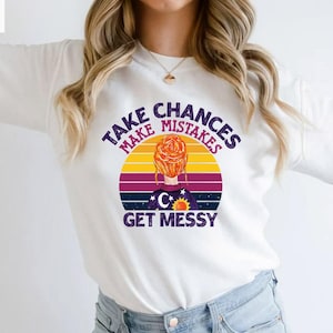 Camiseta &quot;Arriesgarse, cometer errores, ensuciarse&quot;, camiseta de Miss Frizzle, camiseta del Autobús Escolar Mágico, camiseta de profesor, idea de regalo para la vuelta al cole