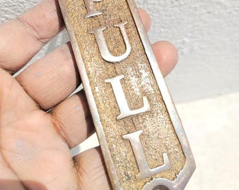 Solid Brass "PULL" Door Sign - Vintage Style, 5-inch