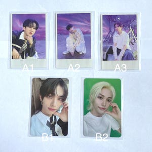 Stray Kids offizielle Fotokarten Felix Hyunjin Bangchan Changbin Lee Weiß Stk