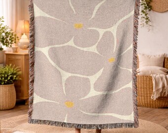 Woven Blanket Retro Groovy Flower Throw Cute Floral Room Decor Aesthetic Cozy Blanket Holiday Gift for Friend Botanical Couch Throw 617