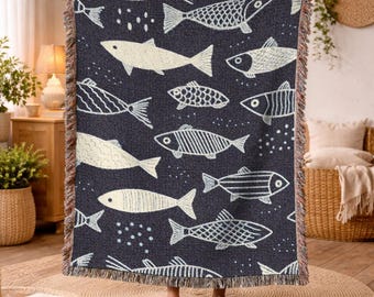 Woven Blanket Coastal Fish Throw Cozy Textured Cotton Bedding Aesthetic Ocean Sofa Cover Nautical Theme Apartment Holiday Gift 629