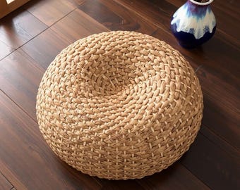 Narcissus Rattan Meditation Cushion – Round Floor Seat for Relaxation