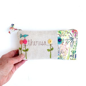 Personalized Gift, Birthday Gift for Women, Best Gifts for Her, Mother's Day Gifts, Personalized Gift for Mom, Cosmetic Bag 55 Floral Name
