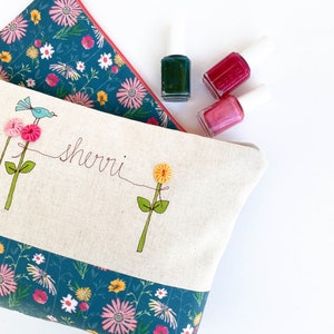 Personalized Gift for Women, Bridesmaid Gift Set, Large Personalized Cosmetic Bags, Floral Makeup Bags, Project Bag, Mom, Sister, Organizer image 4