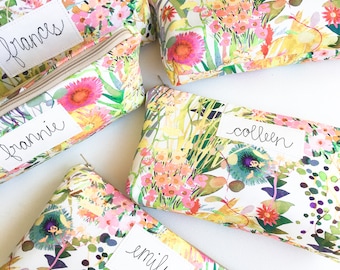 Cosmetic Bag, Floral Makeup Bag, Personalized Gifts for Teen Girls, Cosmetic Organizer, Birthday Gifts for Women, College, Organizer