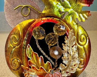 Gourd-geous Mischief – Framed Fall & Halloween Jewelry Art in Metal Pumpkin Frame | One-of-a-Kind Autumn Decor