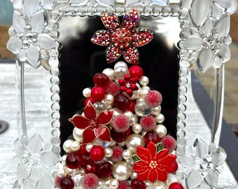 Vintage Jewelry Christmas Tree Art – Mikasa Crystal Poinsettia Frame