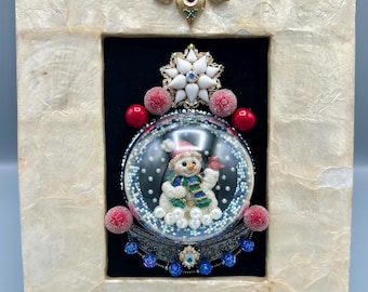 Snowman Snow Globe Framed Art – Vintage Brooches & Pearls, Christmas Decor