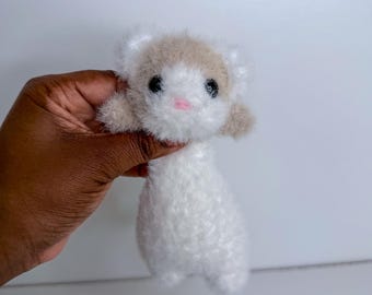 AANGEPASTE gewogen gehaakte fret, zachte pluizige amigurumi-minifret, fret pluche, fidgetspeeltje, slappe fret, gewogen fret