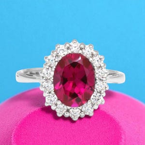 Anillo de compromiso con halo de rubí y diamantes de talla ovalada, oro blanco de 14k, anillo floral de oro amarillo, anillo de cóctel de aniversario de rubí y diamantes de estilo vintage