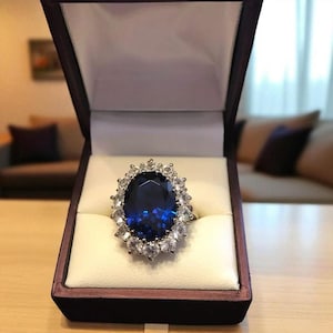 Oval Blue Sapphire and Diamond Halo Ring, 14K White Gold Cocktail Ring, Princess Diana Inspired Ring, Vintage Statement Ring, Fine Jewelry