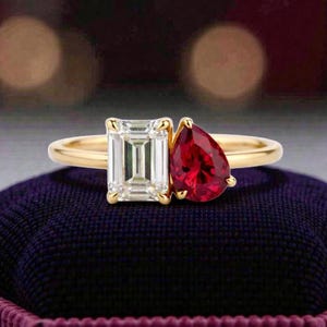 Laborgewachsener Diamant- und Rubinring Toi et Moi, Diamant im Smaragdschliff, Birnen-Rubinring, 14K 18K Gold oder Silber-Verlobungsring, zweifarbiger Ringschmuck