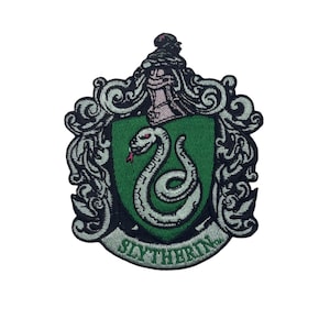 C&D Visionary 644256329739 Harry Potter Slytherin Aufbügel-Applikationspatch für Kleidung, Rucksäcke und Accessoires, 8,25 cm breit