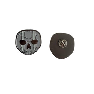 COD Task Force 141 Simon Riley Ghost Pin 1.5 Inch for Clothes or Gear