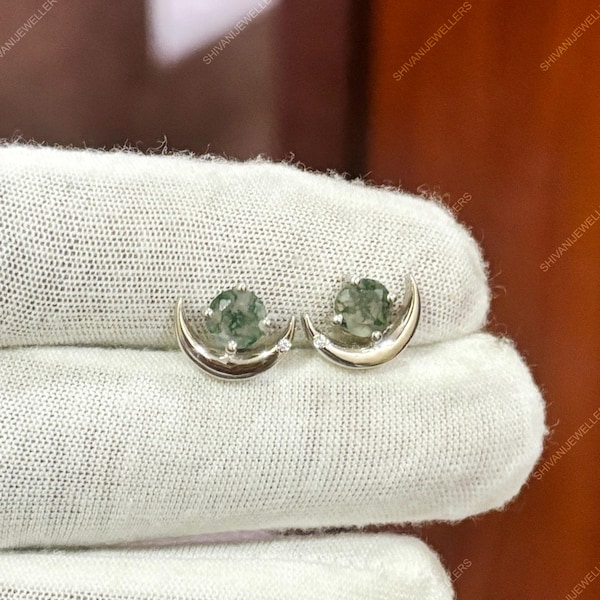 Moss Agate Half Moon Stud Earrings: Art Deco Style, 925 Silver
