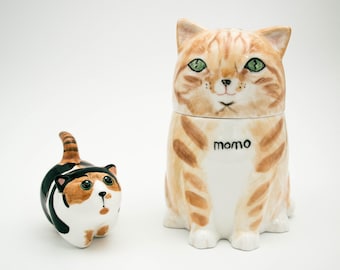 Personalized Cat Urn with Hand-Painted Mini Sculpture | Custom Ceramic Pet Memorial Keepsake | Cat Loss Gift for Grieving Owners