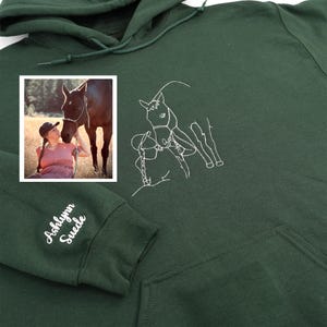 Custom Horse Embroidered Hoodie – Personalized Sweatshirt from Photo, Christmas Gift for Horse Lovers, Equestrian or Horse Mom