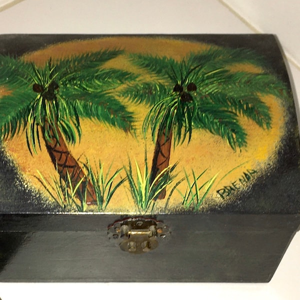 Painted Palm Tree Box