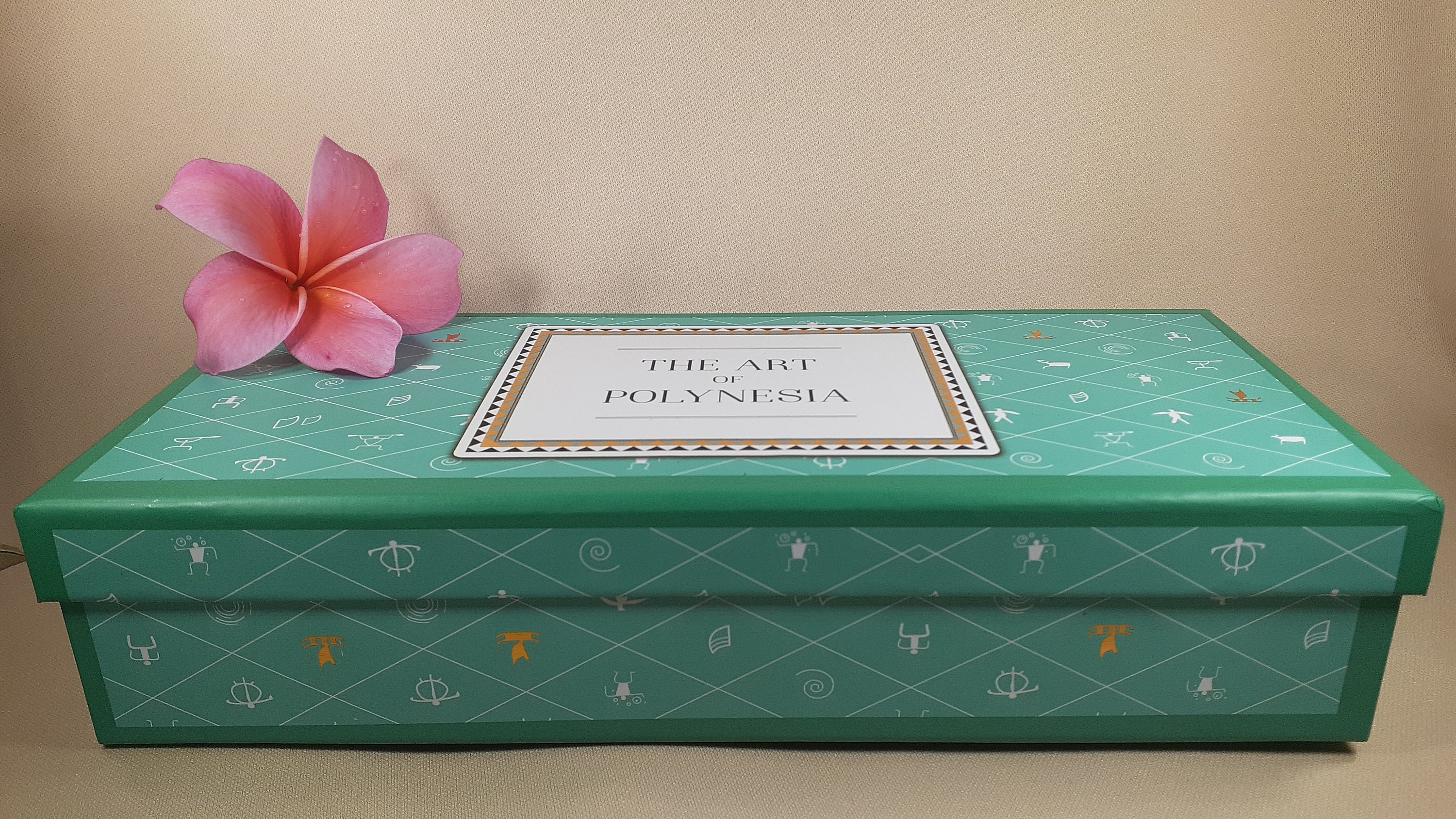 WAIKIKI GIFT BOXED Desk CLOCK and Hawaiian Koa Paddles — HAWAIIAN CANOES