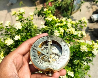 Antiker Messing-Sonnenuhr-Kompass London Replik - Nautischer Taschenkompass, Vintage Maritime Navigations-Sammlergeschenk - Perfekte Geschenke für Männer