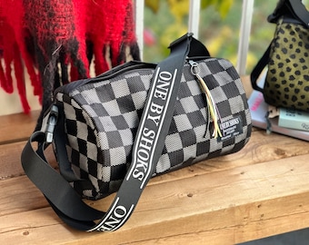 Chessboard cross body