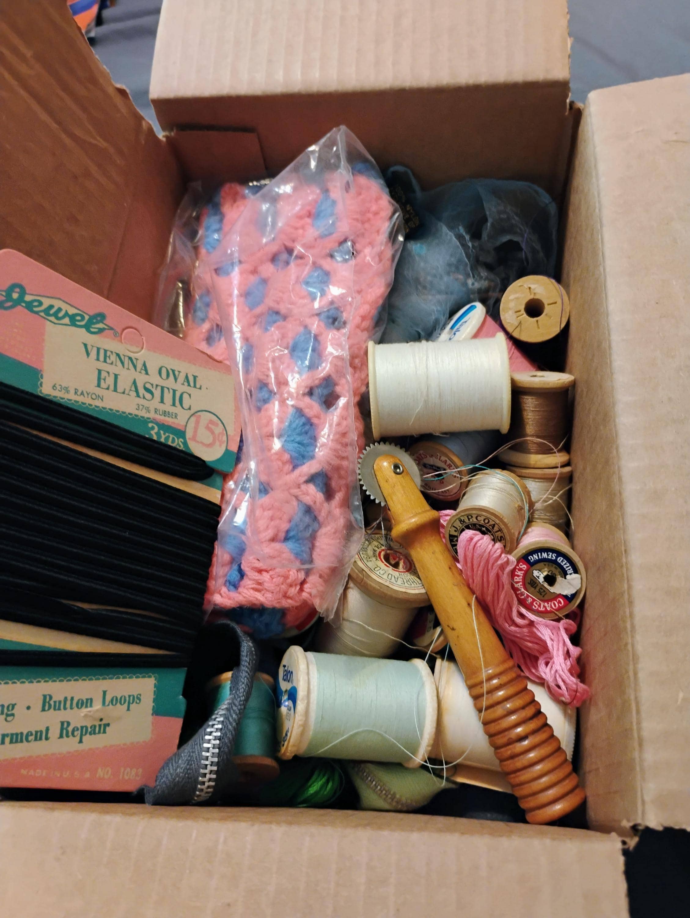 Box of vintage sewing supplies 1960s-80s: thread, zippers, fabric, tool, etc