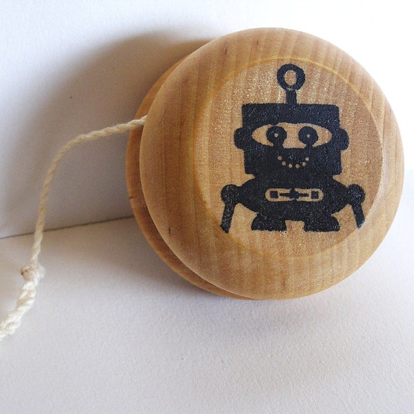 Wooden Waldorf Kids Toy-Natural Wood Toy- ROBOT- Classic Wooden Yo-Yo - Boy Birthday Gift - Party Favor - Stocking Stuffer Kids ClassicGame