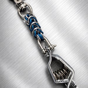 Chainmail Glove Holder with Mueller Clamp, Customizable Colors