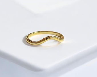 14k gebogen verlovingsring | Echt gouden trouwring | Gebogen trouwring van 1,6 mm | 14k gouden ring | Contourbanden | Ringen stapelen | Curvebanden