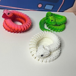 Articulated 3D Printed Snake Fidget Toy: Flexible Desk Pet