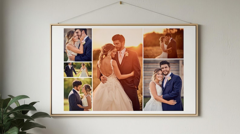 K&ouml;nnte beinhalten: Eine rechteckige Wand-Fotocollage in einem hellen Holzrahmen mit sechs verschiedenen Hochzeitsfotos eines Paares. Die Bilder zeigen verschiedene intime Momente, darunter Nahaufnahmen und Ganzk&ouml;rperaufnahmen, alle vor warmen, goldenen Au&szlig;enhintergr&uuml;nden.