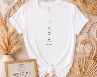 Papa Est 2026 Shirt, Minimalist Dad T-Shirt, New Papa Gift