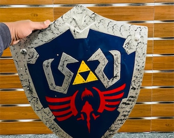 Legend of Zelda Inspired Hero Shield Replica – Fantasy Cosplay Shield Wall Decor Gift for Gamers