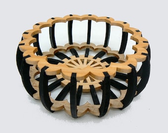 Classic Barrel Shaped Round Wood Basket