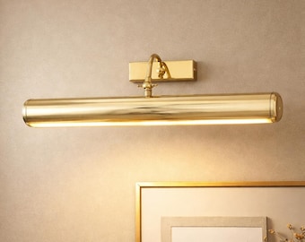 Italian Mid-Century Solid Brass Modern Picture Light The Art Display Adjustable Handmade Wall Sconce For Display and Decor