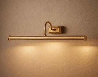 Italian Mid-Century Solid Brass Modern Picture Light The Art Display Adjustable Handmade Wall Sconce For Display and Decor