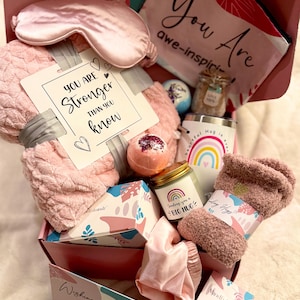 Care Package 15 Piece Deluxe Spa Gift Box with Encouraging Word,Pregnancy, get well soon, hug in a box,Thinking of u,Sister, Friend,Mom,Wife