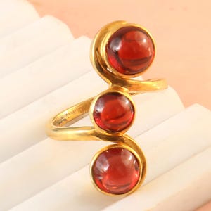 Prachtige granaatring - solitaire ring - 925 sterling zilveren ring - vergulde ring - sierlijke ring - jubileumcadeau - ring voor schoonmoeder