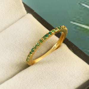 Birthstone Natural Emerald Eternity Band, Mini Round cut Emerald Wedding Band, Gold Finish Stacking Ring For Daughter Graduation Gifts