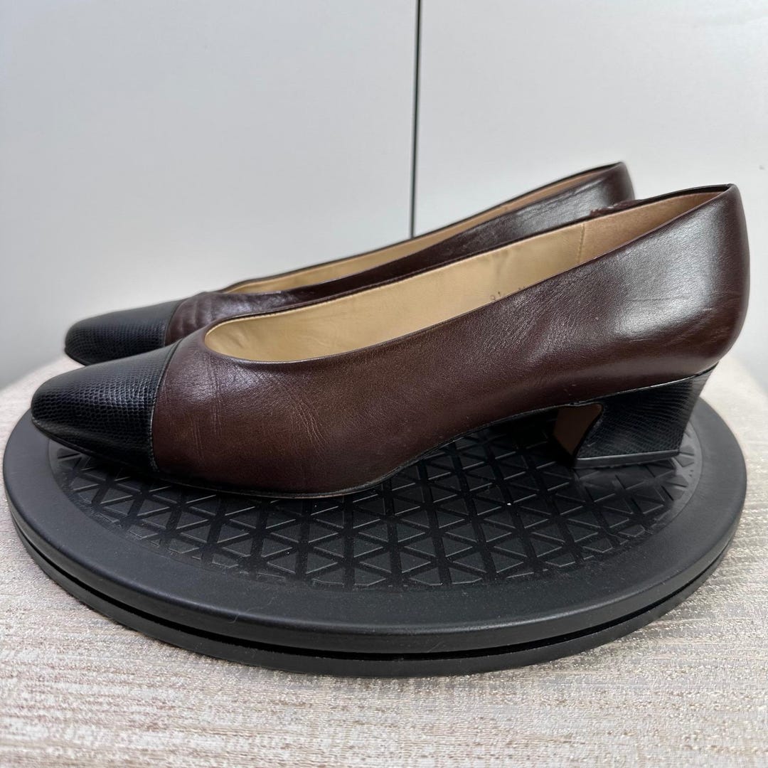 Escarpins Etienne Aigner - Cuir Verni Marron Foncé - Talons Bobines - Taille 37 - Très Bon état