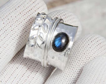 Blue Flash Labradorite Spinner Ring – 925 Sterling Silver Boho Meditation Worry Band