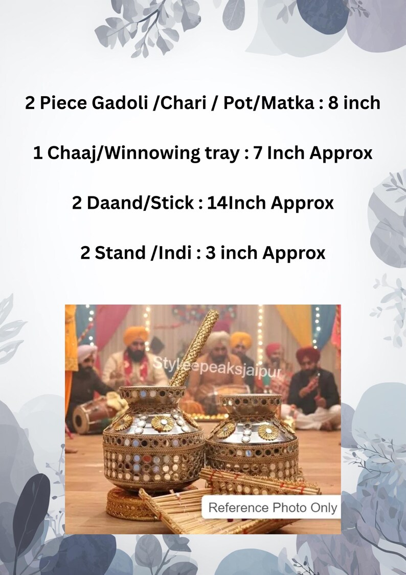 Puede incluir: Dos ollas Gadoli ornamentadas, cada una de aproximadamente 20 cm de altura, con detalles de espejo. La imagen tambi&eacute;n muestra una bandeja de aventar, palos y soportes. El texto dice "Foto de referencia solamente."