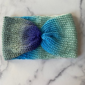 Ombre Knitted Acrylic Ear Warmer / Knitted Headband / Blue & White