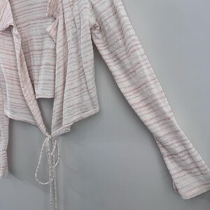 Cárdigan de punto estilo boho, color rosa marfil, abierto por delante, de Free People, talla XS. imagen 3