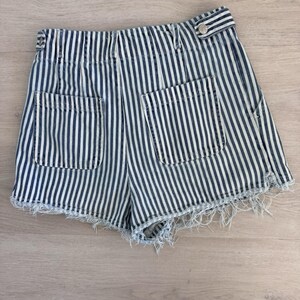 BDG Urban Outfitters Gestreifte Damen-Jeansshorts W29 Raw Hem Y2K Bild 8
