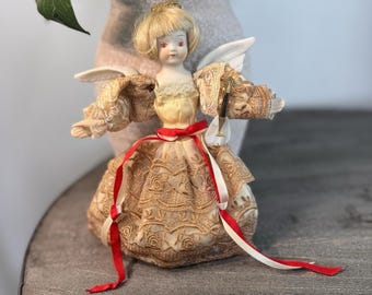 ヴィンテージ ビスケット磁器製天使人形 8インチ 金色のレースドレス リュート付き ツリートップ