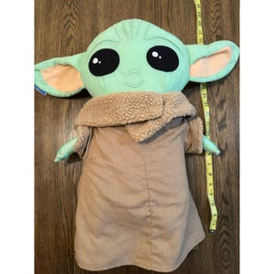 Star Wars Mandalorian Grogu The Child 22" Baby Yoda Plush Pillow Buddy Used image 1