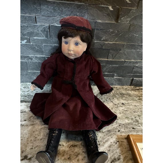 Rare Vintage Lee Middleton Doll 1983 
