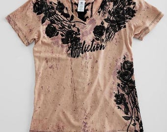 Affliction Provo V-Neck T-Shirt Large vintage other rhinestones and tie